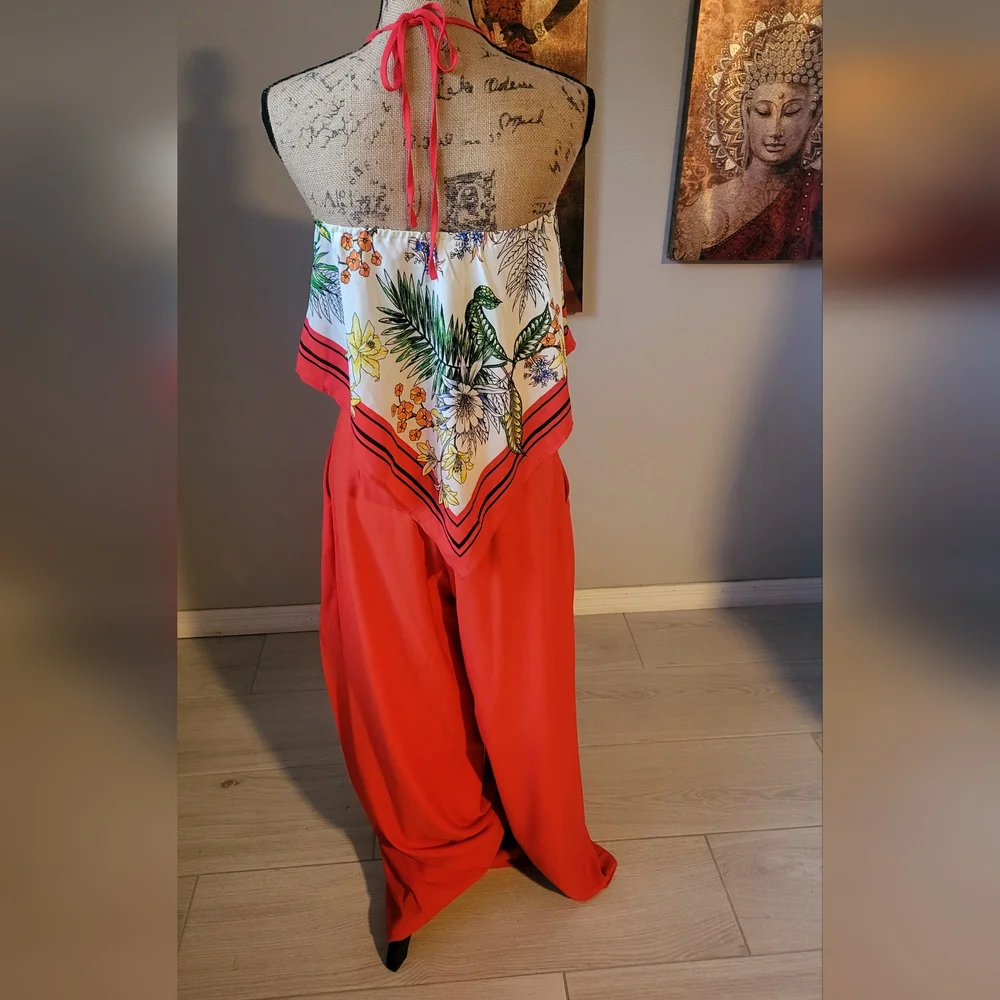 Wide Leg Pant Set. - Picture 2 of 2